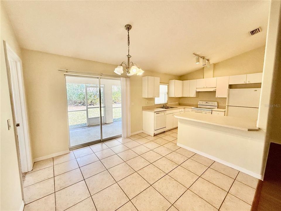 For Sale: $419,000 (6 beds, 0 baths, 2732 Square Feet)