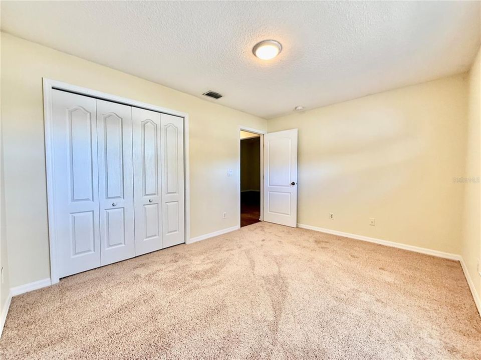 For Sale: $419,000 (6 beds, 0 baths, 2732 Square Feet)