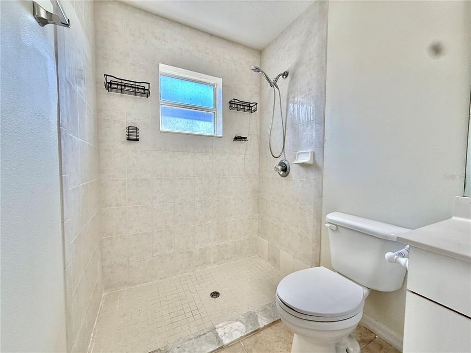 For Sale: $419,000 (6 beds, 0 baths, 2732 Square Feet)