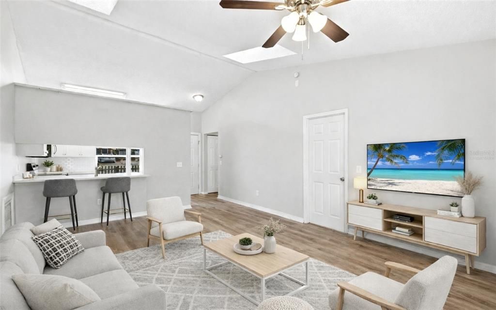 Active With Contract: $259,900 (3 beds, 2 baths, 1178 Square Feet)