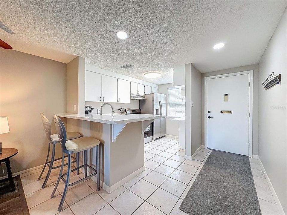Activo con contrato: $124,900 (2 camas, 1 baños, 827 Pies cuadrados)