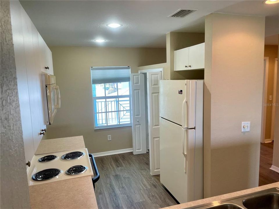 Activo con contrato: $184,900 (2 camas, 2 baños, 1168 Pies cuadrados)