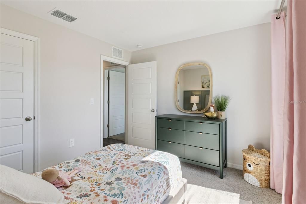 Active With Contract: $323,990 (4 beds, 2 baths, 1665 Square Feet)