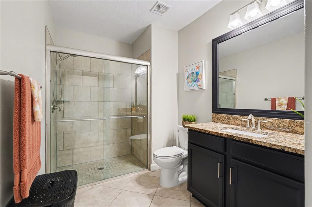 Active With Contract: $300,000 (2 beds, 2 baths, 1614 Square Feet)