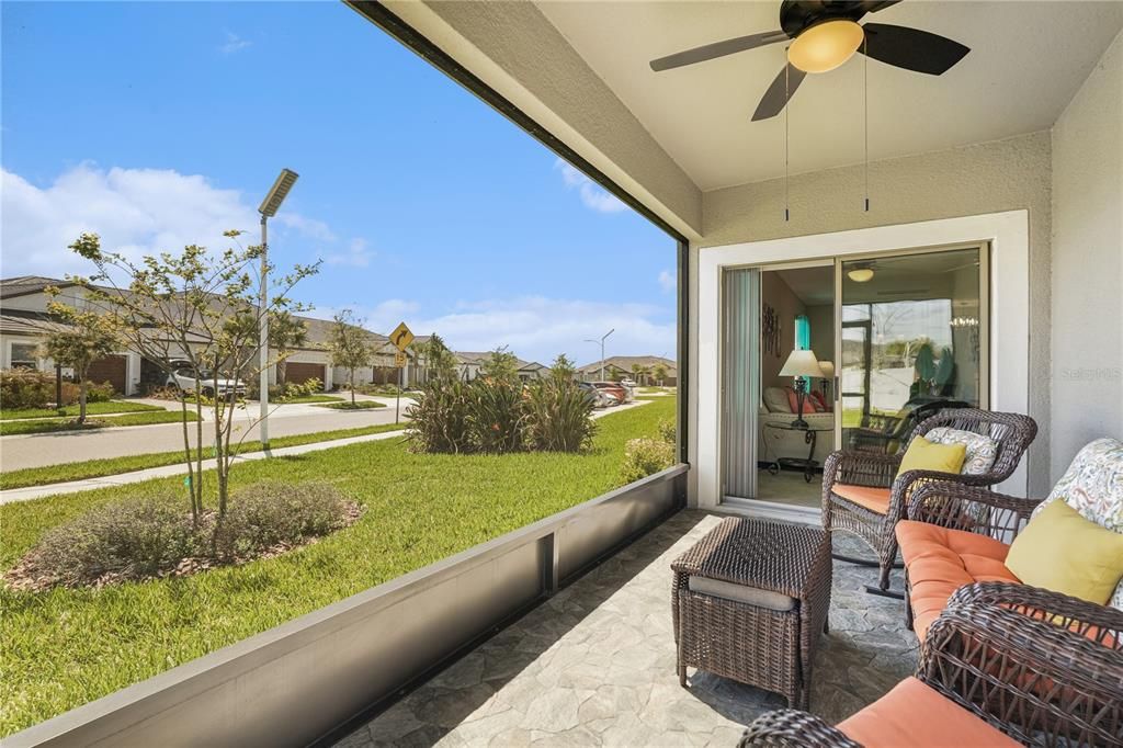 Active With Contract: $300,000 (2 beds, 2 baths, 1614 Square Feet)