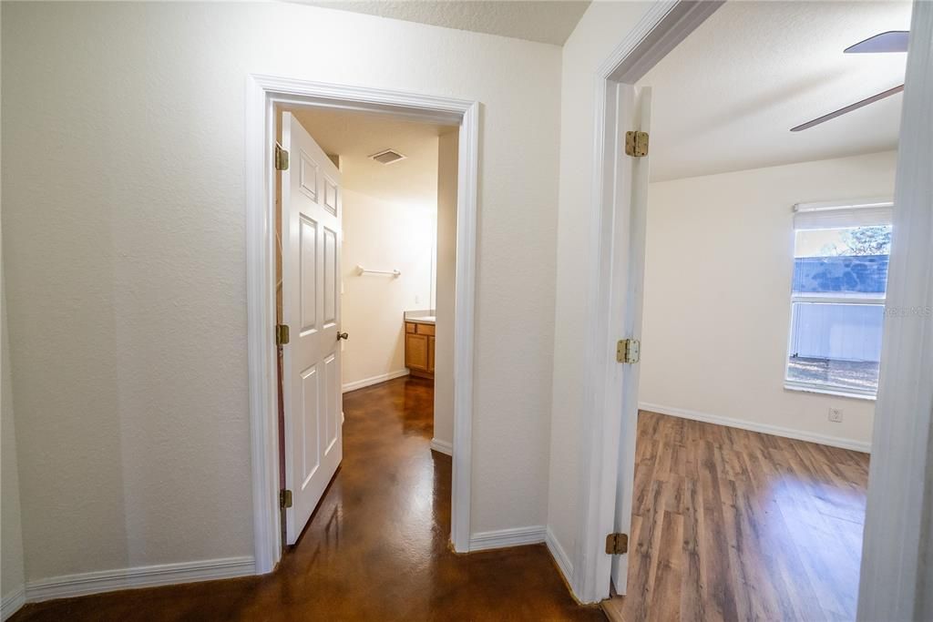En Venta: $324,900 (3 camas, 2 baños, 2216 Pies cuadrados)