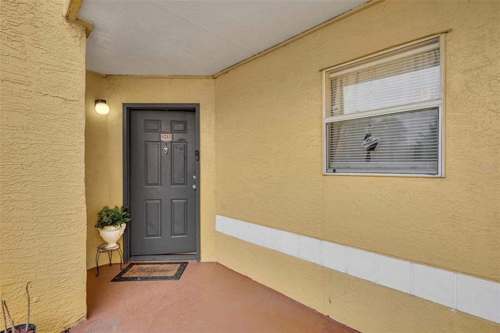 For Sale: $155,000 (2 beds, 2 baths, 1101 Square Feet)