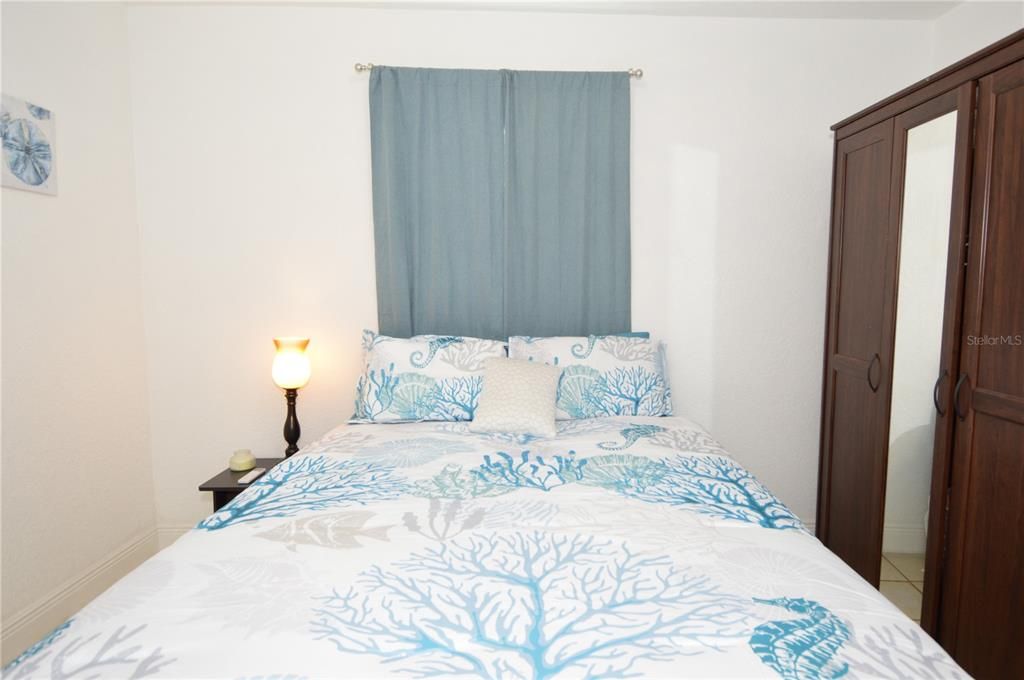 Active With Contract: $2,000 (1 beds, 1 baths, 625 Square Feet)