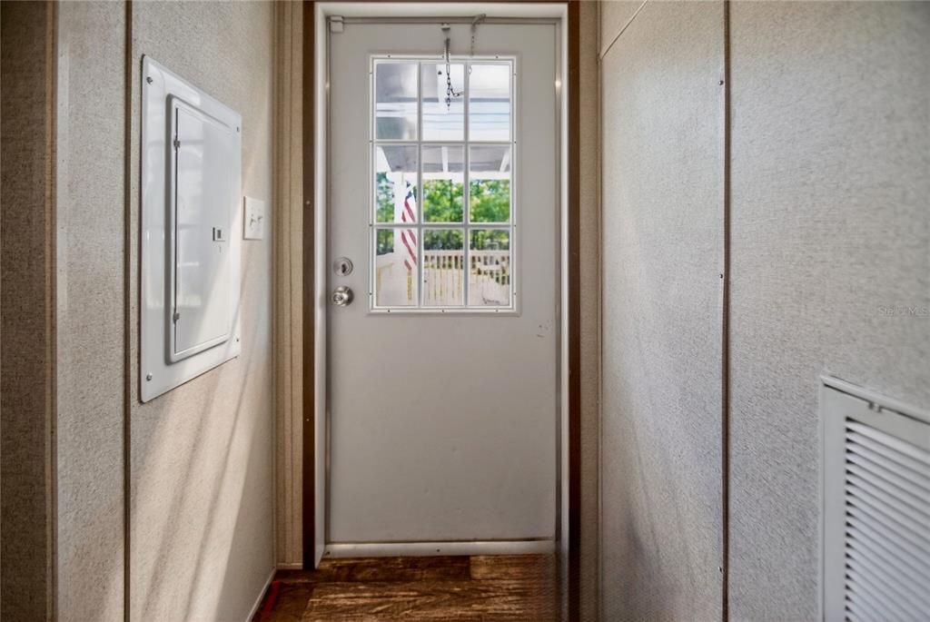 На продажу: $295,000 (3 спален, 2 ванн, 1490 Квадратных фут)