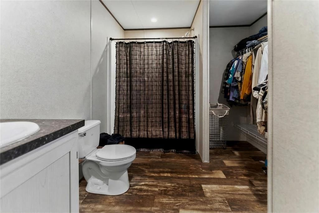 На продажу: $295,000 (3 спален, 2 ванн, 1490 Квадратных фут)