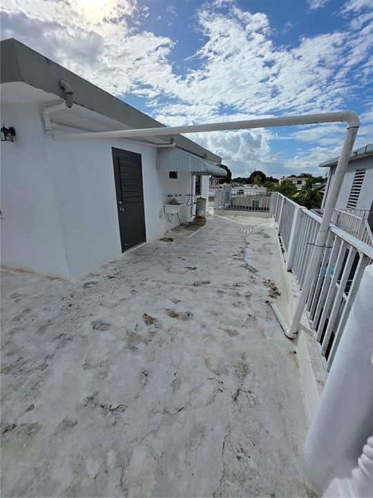 На продажу: $289,000 (5 спален, 2 ванн, 1500 Квадратных фут)
