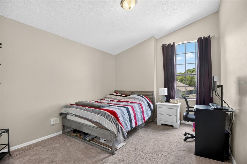 Active With Contract: $637,500 (5 beds, 3 baths, 3462 Square Feet)