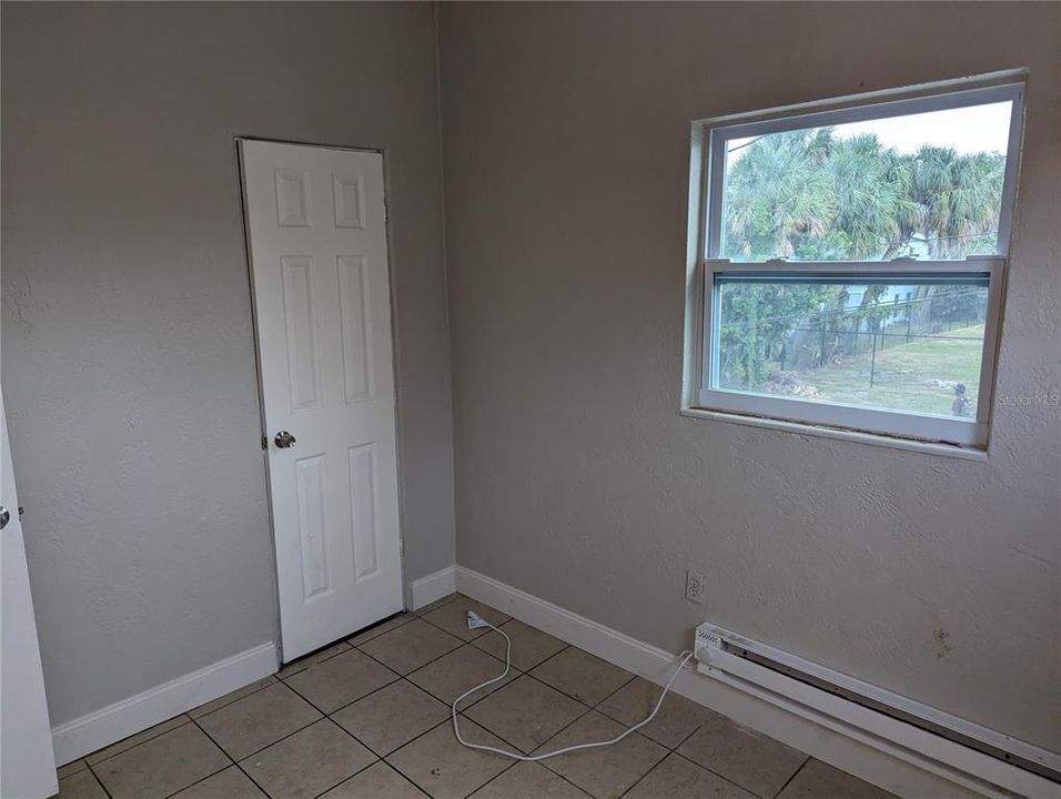 For Rent: $1,250 (2 beds, 1 baths, 616 Square Feet)