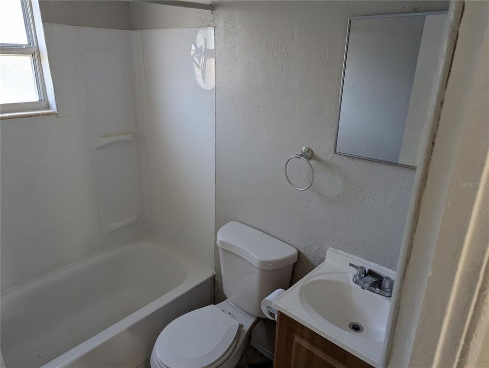For Rent: $1,250 (2 beds, 1 baths, 616 Square Feet)