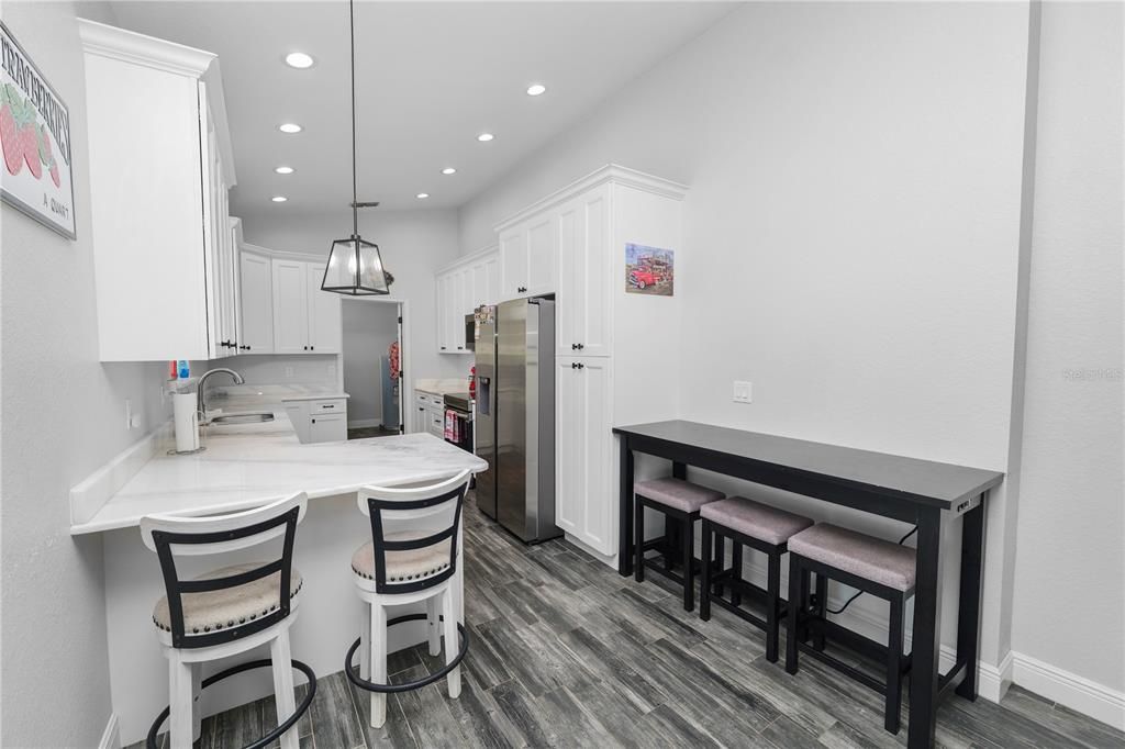 Activo con contrato: $285,000 (3 camas, 2 baños, 1539 Pies cuadrados)