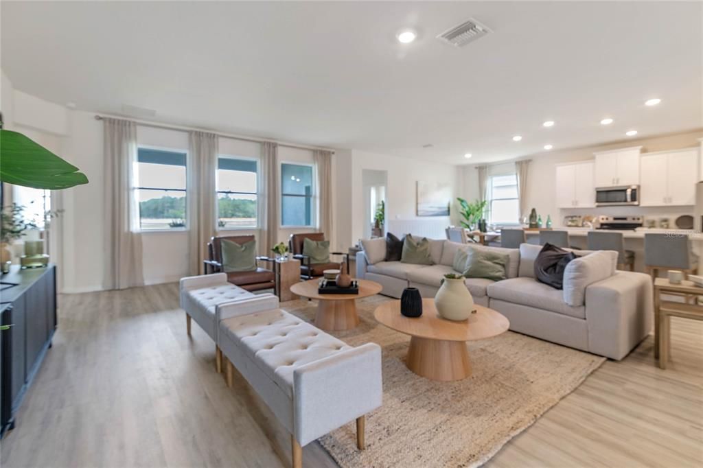 En Venta: $604,990 (4 camas, 3 baños, 2361 Pies cuadrados)