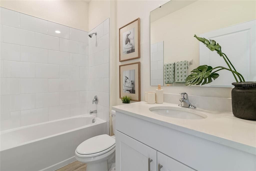 En Venta: $604,990 (4 camas, 3 baños, 2361 Pies cuadrados)