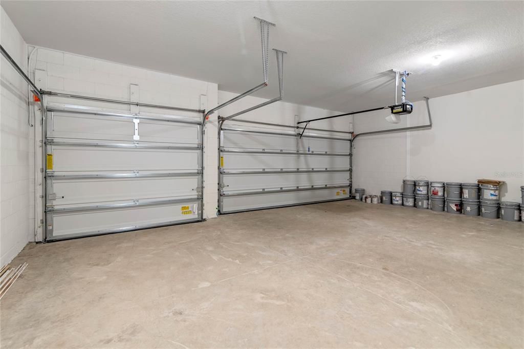 En Venta: $604,990 (4 camas, 3 baños, 2361 Pies cuadrados)