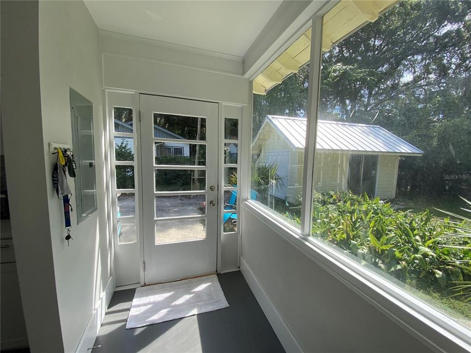 For Sale: $629,000 (3 beds, 2 baths, 1520 Square Feet)