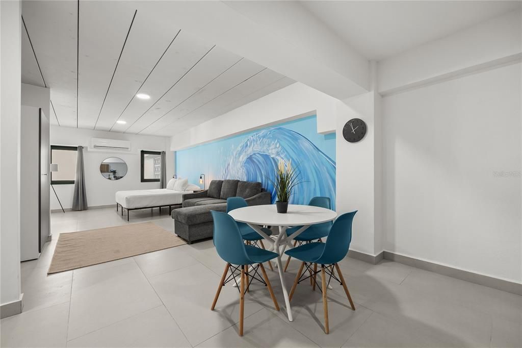 В аренду: $1,800 (0 спален, 1 ванн, 566 Квадратных фут)