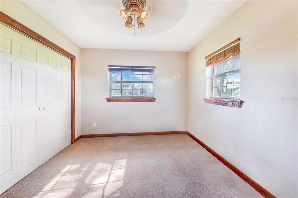 Activo con contrato: $1,849,000 (5 camas, 3 baños, 3238 Pies cuadrados)