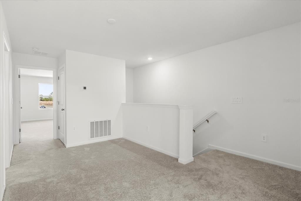 For Sale: $215,000 (3 beds, 2 baths, 1708 Square Feet)