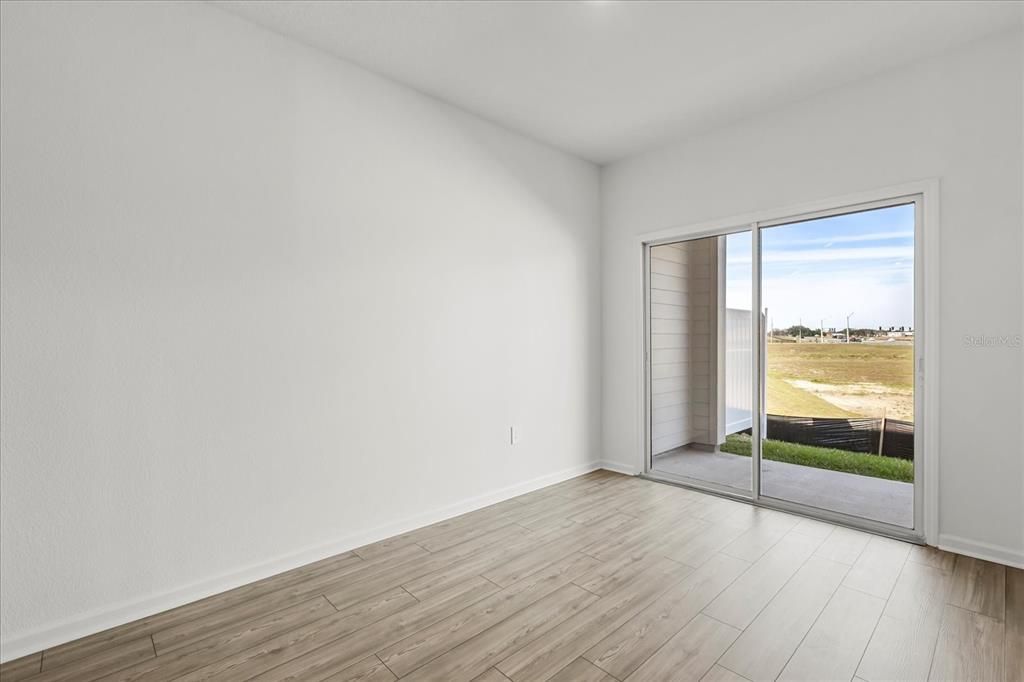 For Sale: $215,000 (3 beds, 2 baths, 1708 Square Feet)