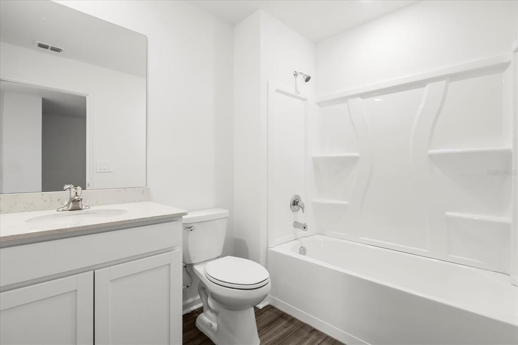 For Sale: $215,000 (3 beds, 2 baths, 1708 Square Feet)