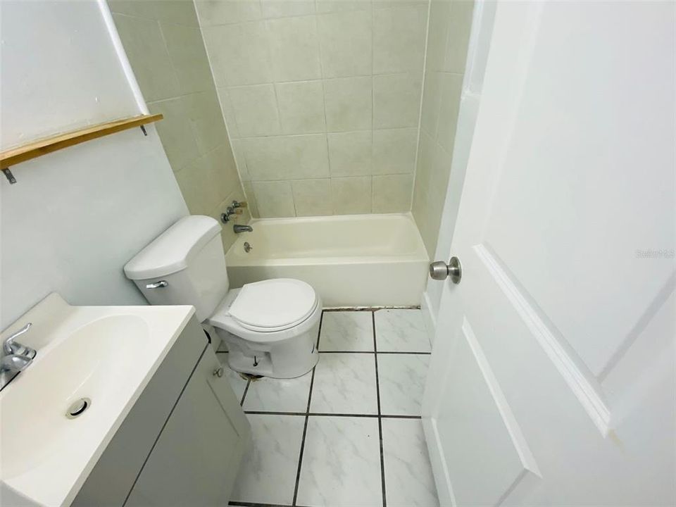 For Rent: $1,000 (2 beds, 1 baths, 543 Square Feet)