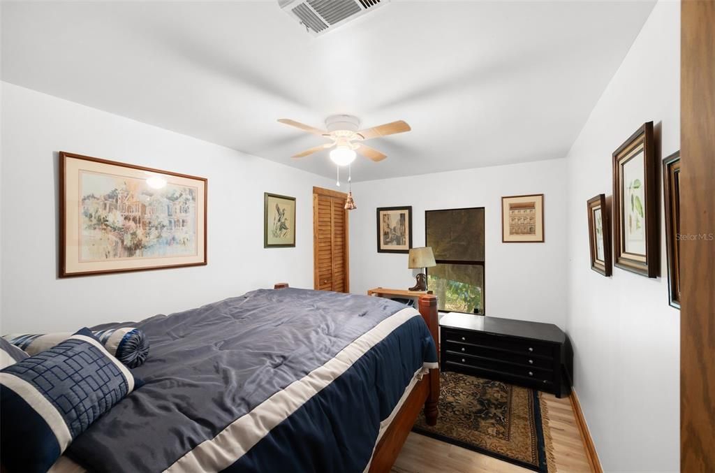 For Sale: $600,000 (3 beds, 2 baths, 1080 Square Feet)
