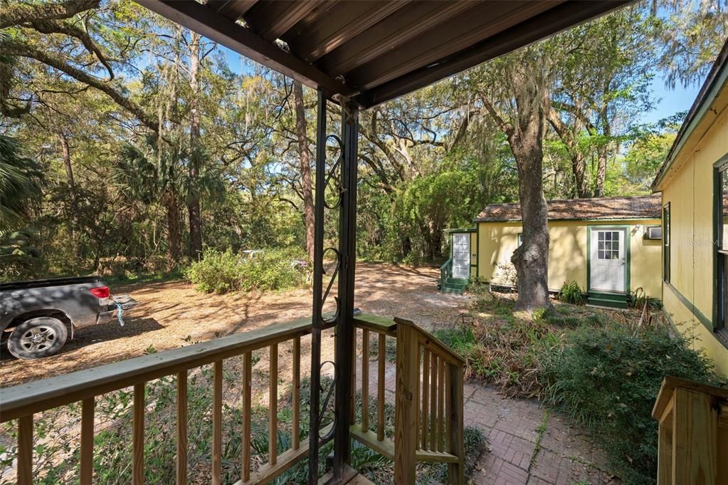 For Sale: $600,000 (3 beds, 2 baths, 1080 Square Feet)