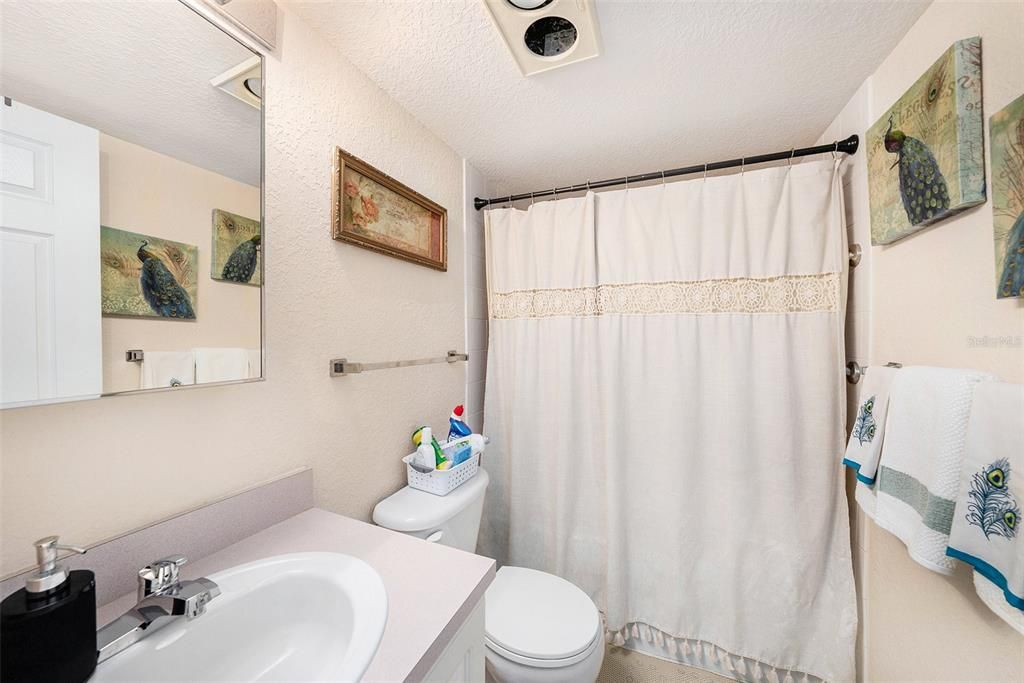 Activo con contrato: $89,000 (2 camas, 1 baños, 940 Pies cuadrados)