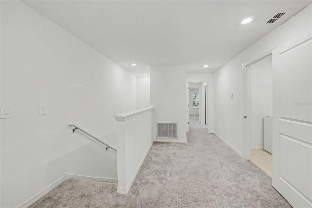 На продажу: $249,900 (2 спален, 2 ванн, 1541 Квадратных фут)
