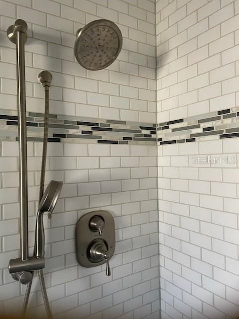 Active With Contract: $285,000 (4 beds, 3 baths, 2080 Square Feet)