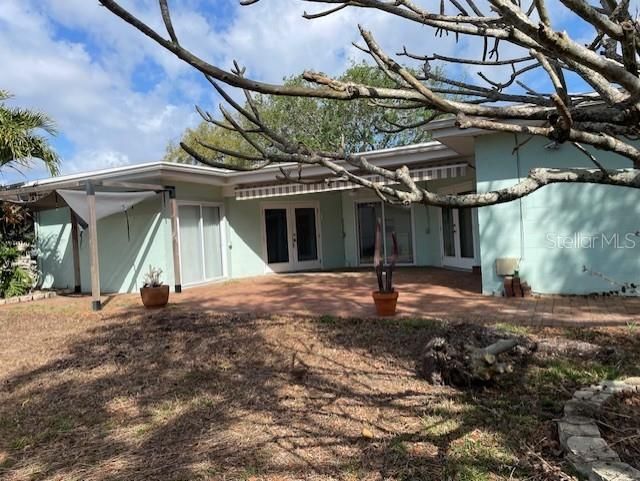 Active With Contract: $285,000 (4 beds, 3 baths, 2080 Square Feet)