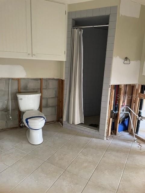 Active With Contract: $285,000 (4 beds, 3 baths, 2080 Square Feet)