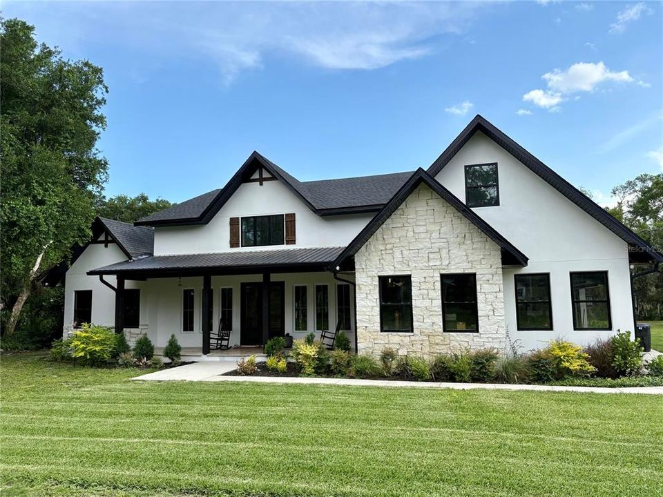 For Sale: $1,899,000 (3 beds, 4 baths, 4227 Square Feet)