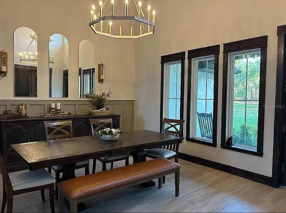 For Sale: $1,899,000 (3 beds, 4 baths, 4227 Square Feet)