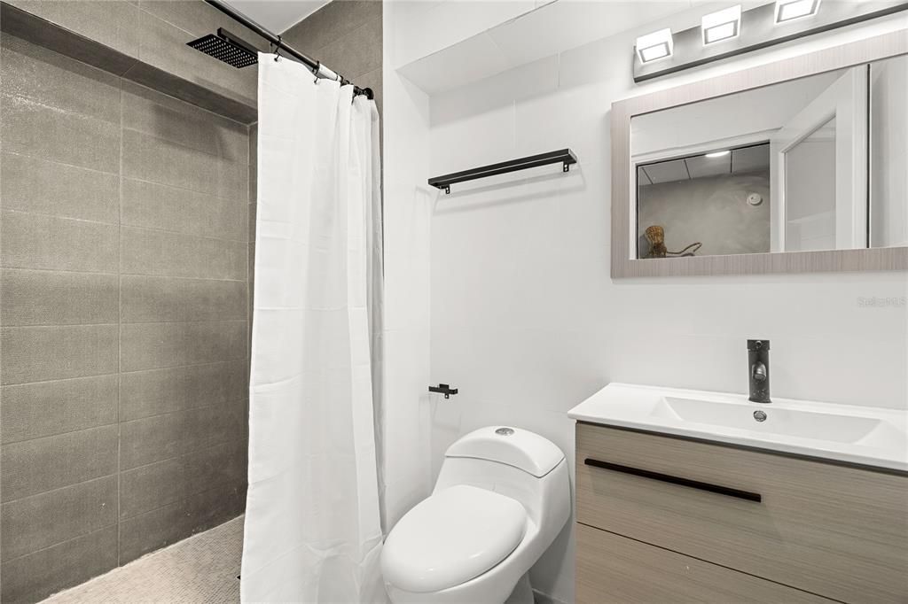 В аренду: $2,000 (1 спален, 1 ванн, 610 Квадратных фут)