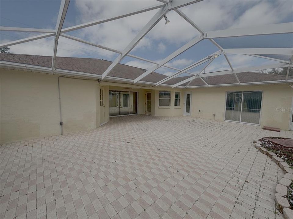 В аренду: $2,800 (5 спален, 3 ванн, 2526 Квадратных фут)