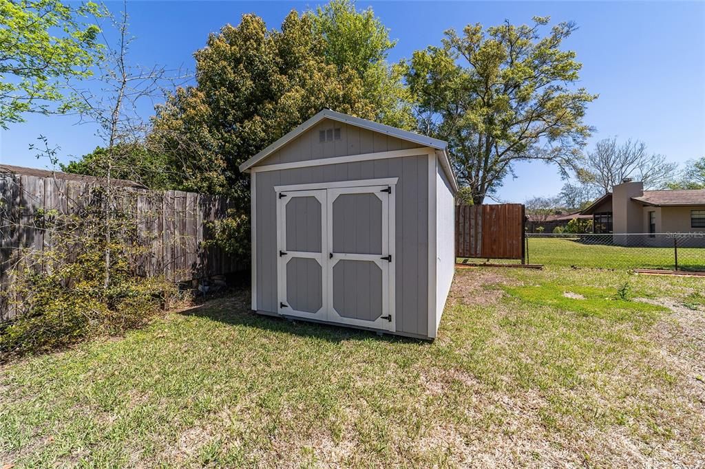 Active With Contract: $269,999 (3 beds, 2 baths, 1546 Square Feet)