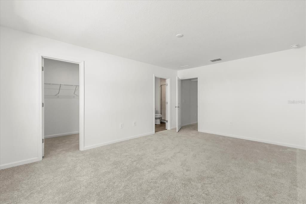 На продажу: $215,000 (3 спален, 2 ванн, 1708 Квадратных фут)