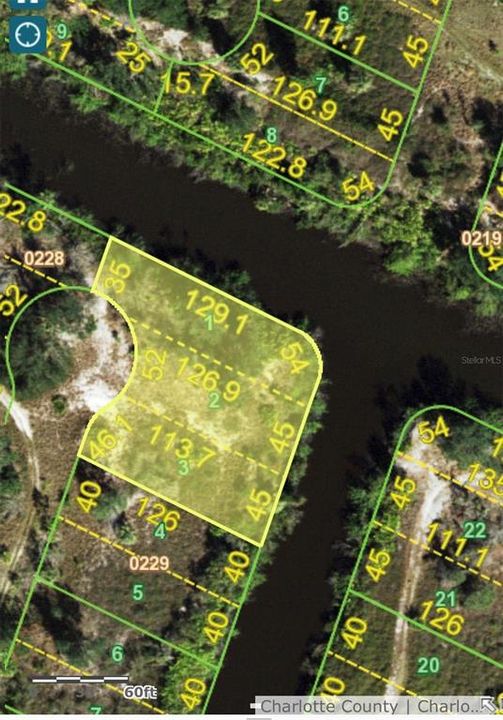 На продажу: $31,900 (0.38 acres)