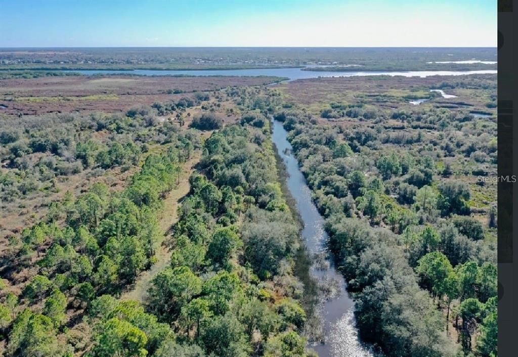 На продажу: $31,900 (0.38 acres)
