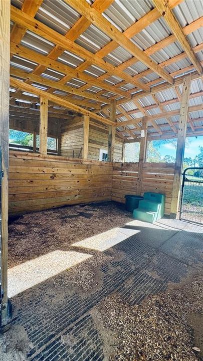 待售: $229,000 (4.39 acres)