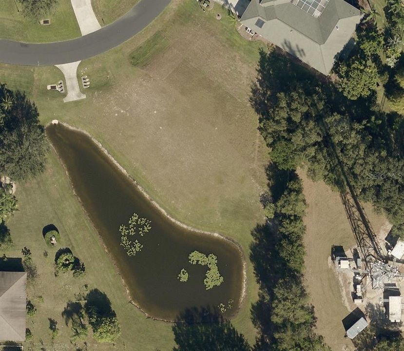 En Venta: $150,000 (0.42 acres)