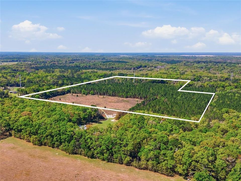 待售: $575,000 (33.00 acres)