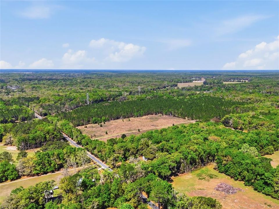 待售: $575,000 (33.00 acres)