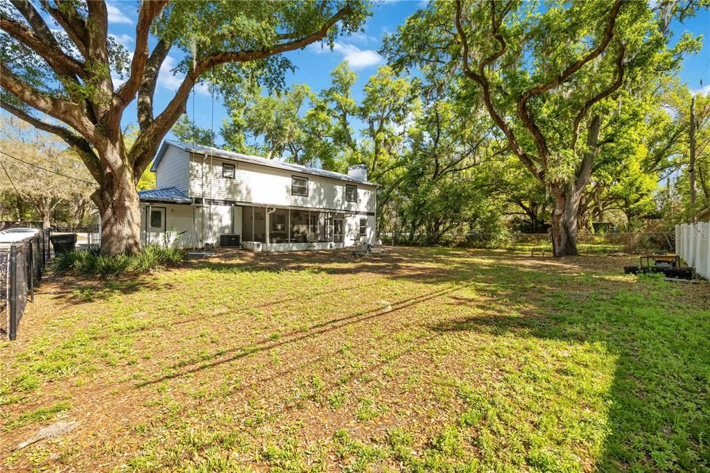 For Sale: $449,900 (4 beds, 3 baths, 2688 Square Feet)