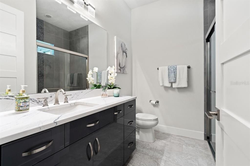 For Sale: $1,499,000 (4 beds, 3 baths, 3072 Square Feet)